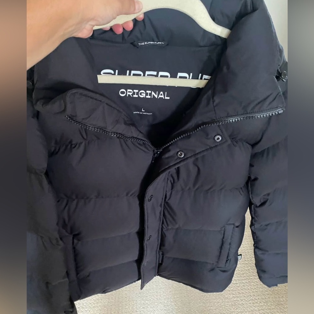 Aritzia Super Puff Black Water Repellent Winter Coat Jacket Like NEW worn once!